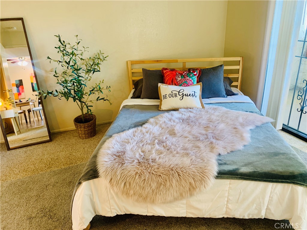 4919 N Millbrook Ave #136, Fresno, CA 93726